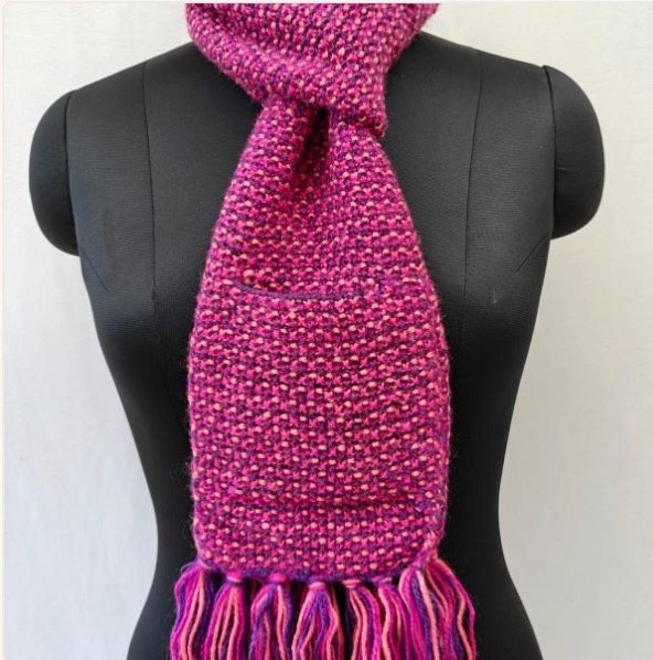 Handknit mufflar by Nani